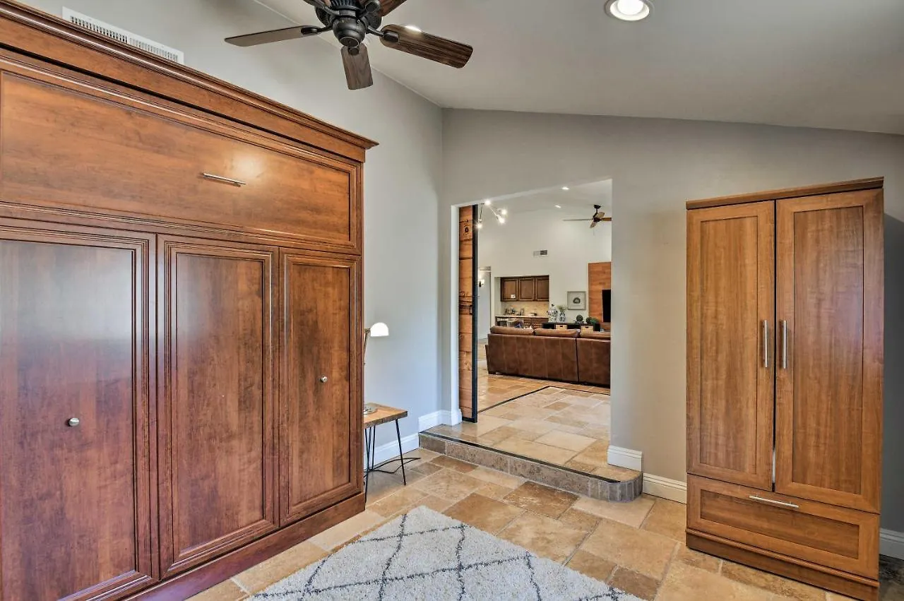 Scottsdale Oasis With Outdoor Bar And Pool! Villa Holiday home