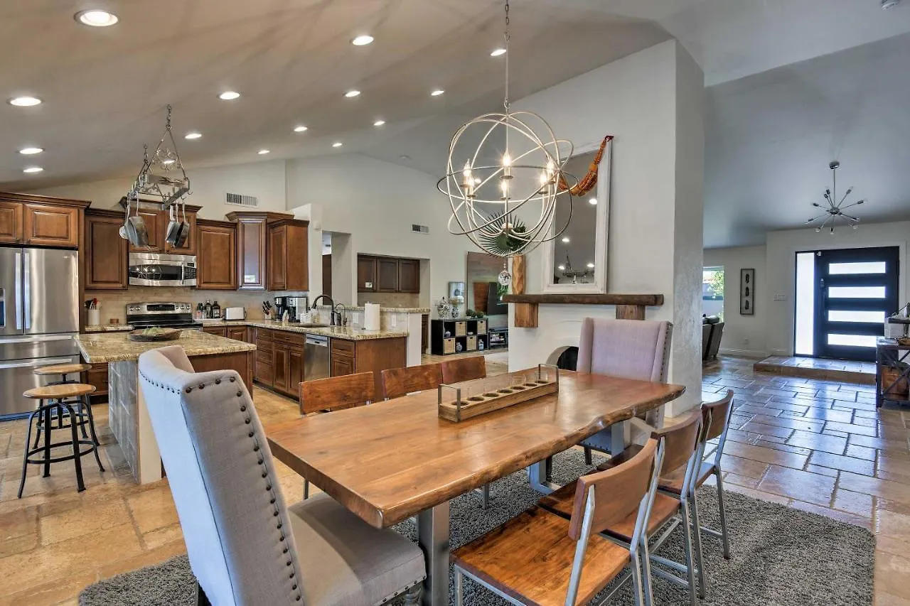 Scottsdale Oasis With Outdoor Bar And Pool! Villa 0*,